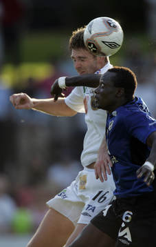 Magnus Wikström, Gefle och Yaw Preko, Halmstad