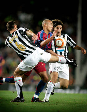 Barcelona - Juventus:  Henrik Larsson, Barcelona