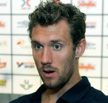 Andreas Isaksson, Sverige