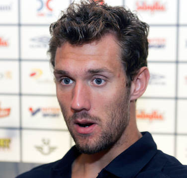 Andreas Isaksson, Sverige