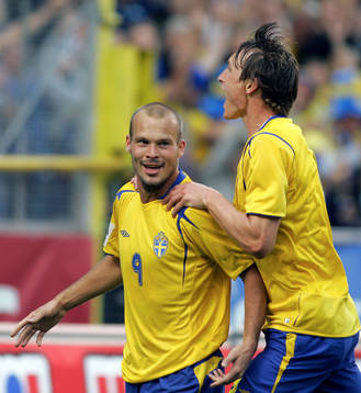 Fredrik Ljungberg och Kim Källström, Sverige
