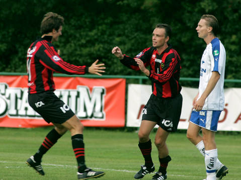 Mattias Johansson, Brommapojkarna gratuleras