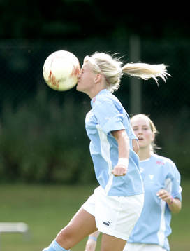 Fotboll, DM, final, 17 år, flickor, Eskilsminne - Malmö