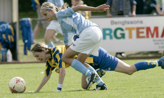 Fotboll, DM, final, 17 år, flickor, Eskilsminne - Malmö