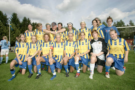 Fotboll, DM, final, 17 år, flickor, Eskilsminne - Malmö