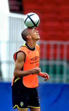 Henrik Larsson