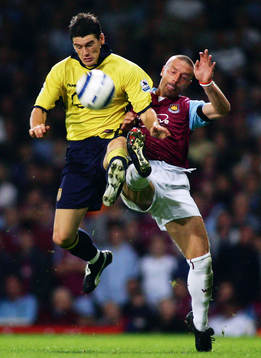 Gareth Barry,  Aston Villa och Tomas Repka, West Ham