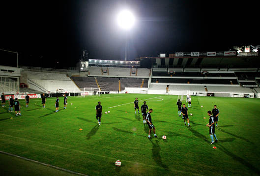 Malmö FF tränar på Besiktas stadion