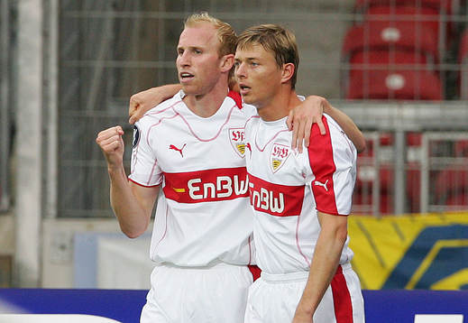 Jubel Ludovic Magnin och  Jon Dahl Tomasson, Stuttgart