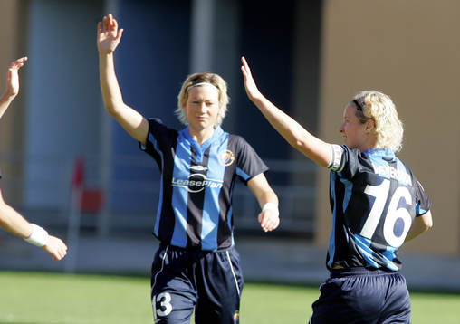 Anna Hall och Victoria Svensson, Djurgården/Älvsjö. Jubel