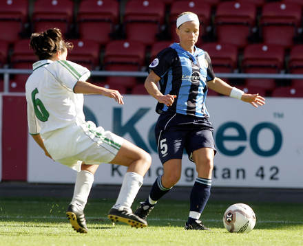 Fotboll, dam, UEFA Women Cup, Djurgården/Älvsjö -