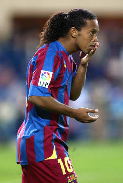 Ronaldinho, Barcelona