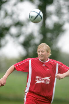Småklubb. Nick