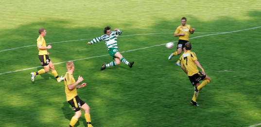 Skott, översikt, bild uppifrån. VMA-spelare skjuter