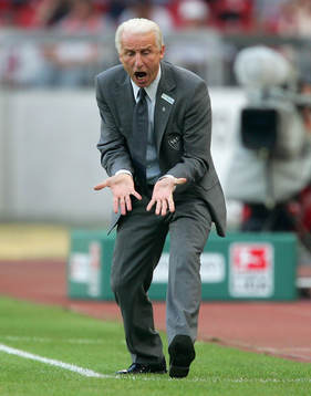 Giovani Trapattoni, tränare, Stuttgart