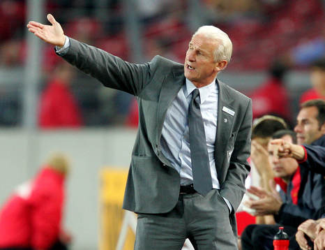Giovani Trapattoni, tränare, Stuttgart