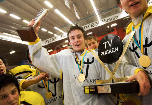 Johan Erkgärds, jubel med pokalen