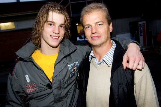 Bengt-Åke Gustafsson med vinnarsonen Anton Gustafsson