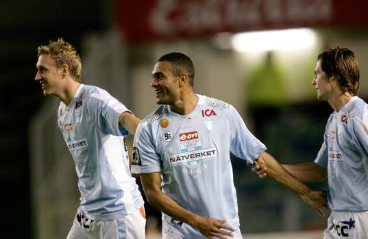 Marcus Pode och Afonso Alves. Jubel