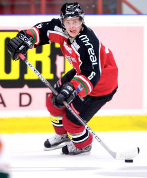 Tobias Engström, Modo