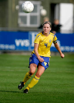 Linda Sembrant, Sverige