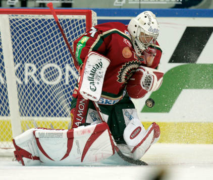 Tommy Salo, målvakt,  Frölunda