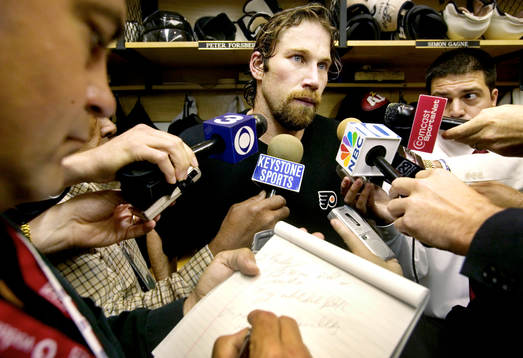 Peter Forsberg spelar sin premiärmatch i NHL för året,