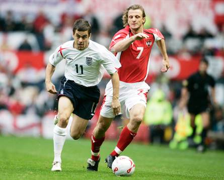 Joe Cole, England och Markus Schopp, Österrike