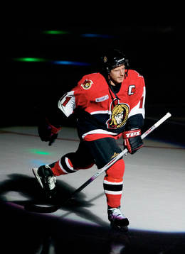 Daniel Alfredsson, spelar första hemmamatchen för