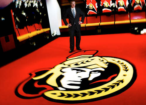 Daniel Alfredsson, i omklädningsrummet i Corel Center