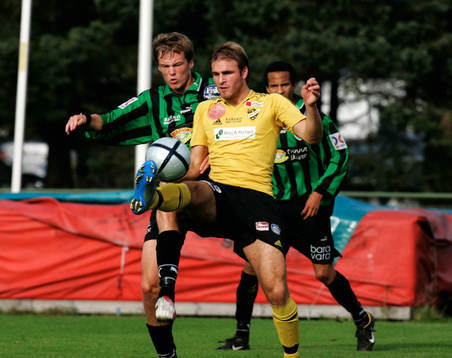Jesper Westerberg först på bollen