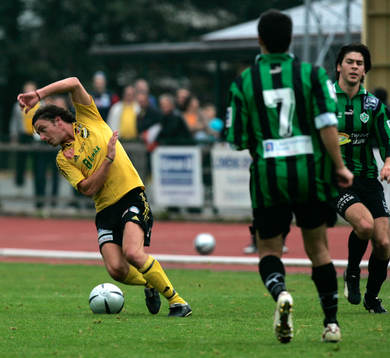 Daniel De Stefano dansar från sina motståndare