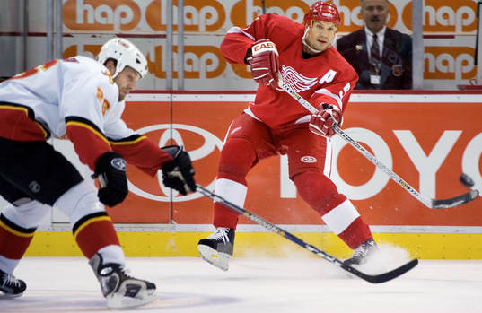 Nicklas Lidström, Detroit möter Marcus Nilsson, Calgary