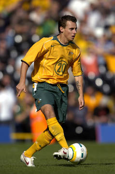 Luke Wilkshire, Australien