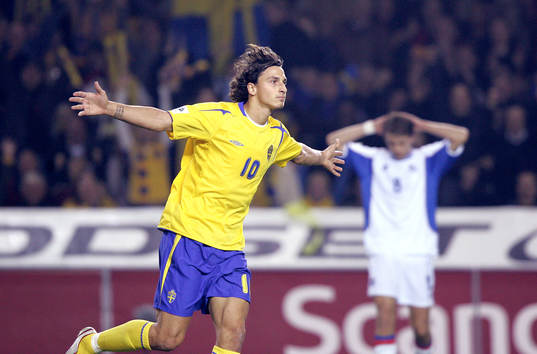 Zlatan Ibrahimovic jublar