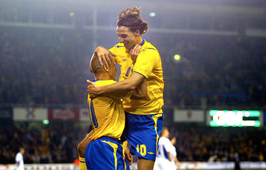 Zlatan Ibrahimovic jubel med Henrik Larsson