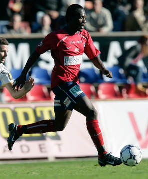 John Pelu, Öster