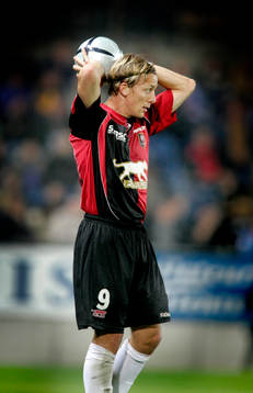 Erik Edman, Rennes. Inkast