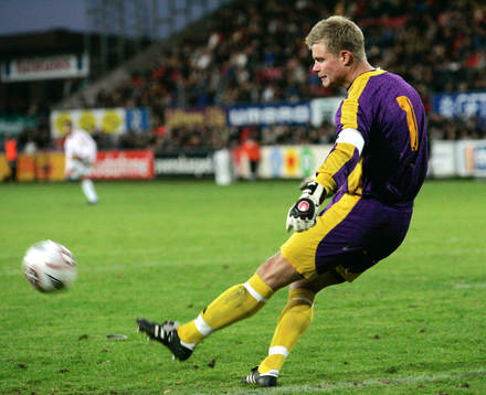 Erland Hellström, målvakt, Assyriska