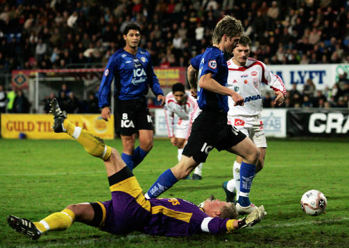 5-0, Gunnar Heidar Thorvaldsson. Målvakten Erland