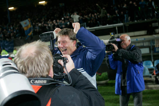 Kjell Jonevret, tränare Djurgården jublar