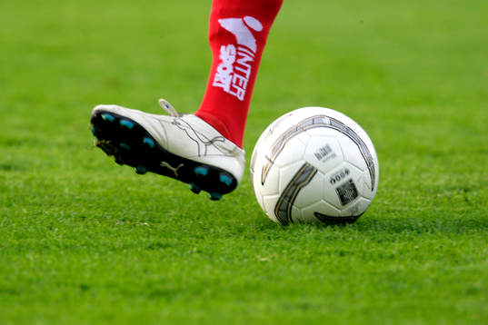 Genre, boll, dobbar, Puma, Intersport, reklam, sko,