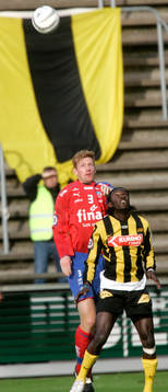 Dioh Williams och Fredrik Björck, nickduell