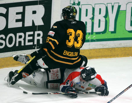David Englom, AIK och Nichholas Angell, Bofors