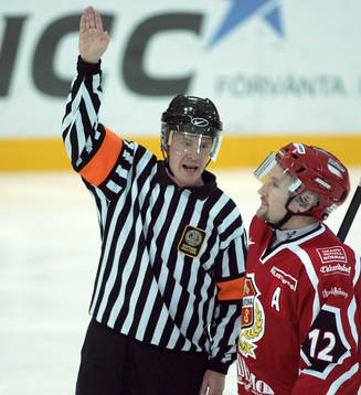Thomas Thorsbrink, domare och Martin Wiita, Almtuna