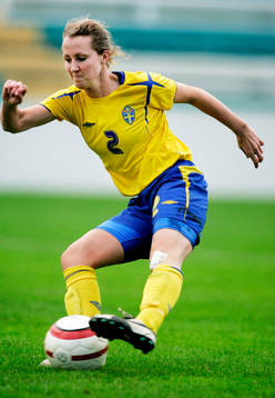 Therese Lundin, Sverige