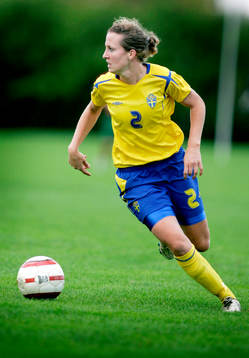 Therese Lundin, Sverige