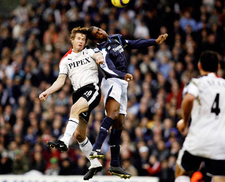 Brian McBride, Fulham och Sylvain Distin, Manchester City