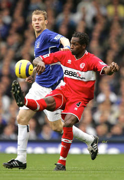 Evertons Duncan Ferguson och Middlesbroughs Ugo Ehiogu