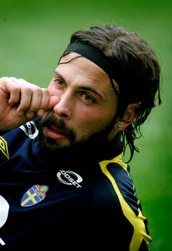 Alexander Östlund, Sverige